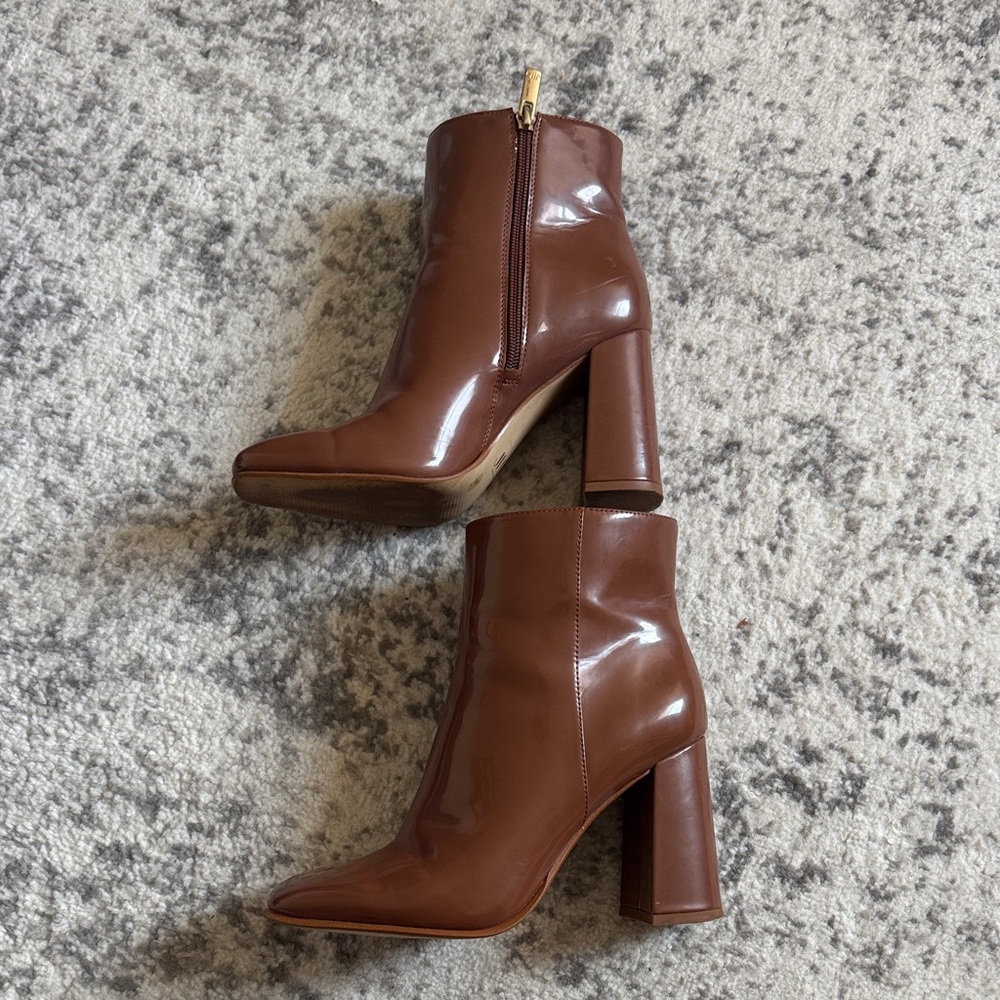 Elegant Brown Ankle Boots